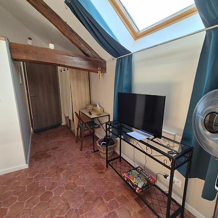 Hotel L'Eden Cache Beaune-la-Rolande Zewnętrze zdjęcie